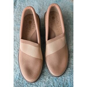 BZEES Mesh LOLLIPOP Womans Slip On Shoes Size 7.5M~~~Never Worn!